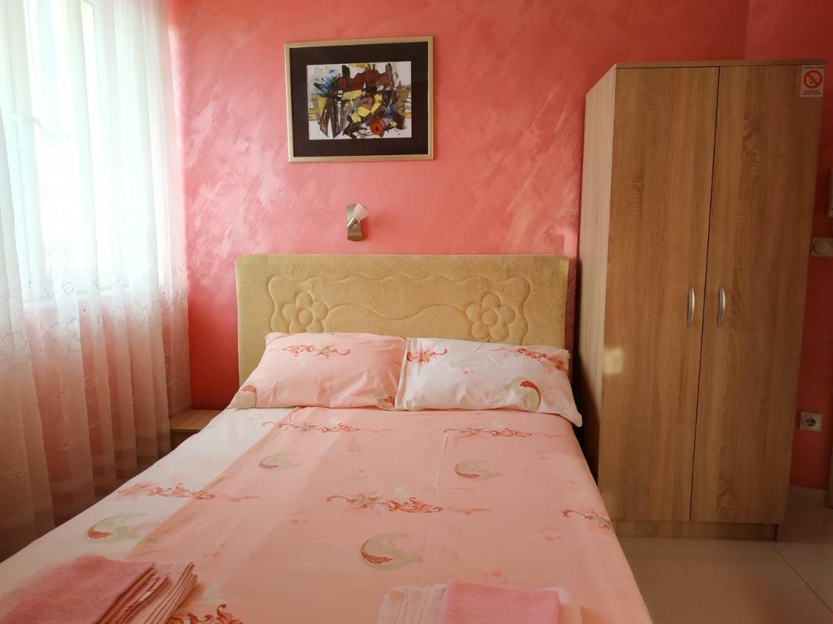 Apartmani Spasic Лесковац Экстерьер фото